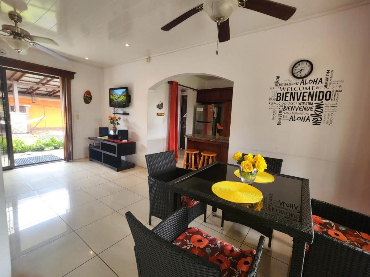 Elegant Villa In La Fortuna With Spacious Backyard Plus Very Private Pool & Parking المظهر الخارجي الصورة