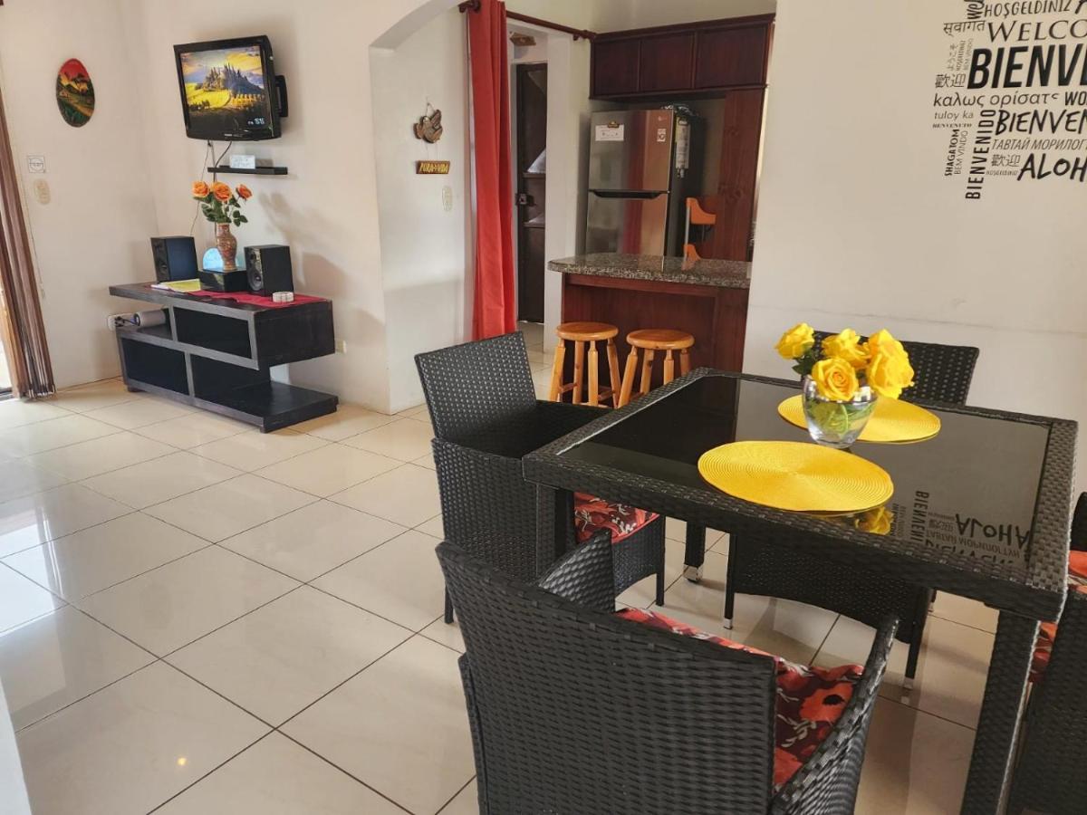 Elegant Villa In La Fortuna With Spacious Backyard Plus Very Private Pool & Parking المظهر الخارجي الصورة